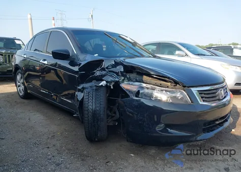 2010 Honda Accord Exl z USA, uszkodzony, nr VIN 1HGCP3F81AA013022